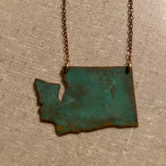 Washington State gold filled necklace - Picture 15 of 16